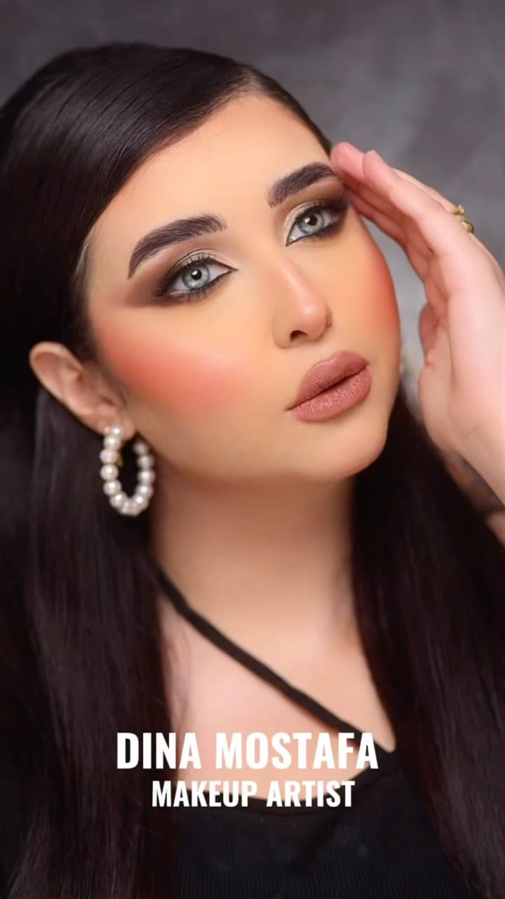 Post 8 by دينا مصطفي ميكب ارتست on Instagram (video)