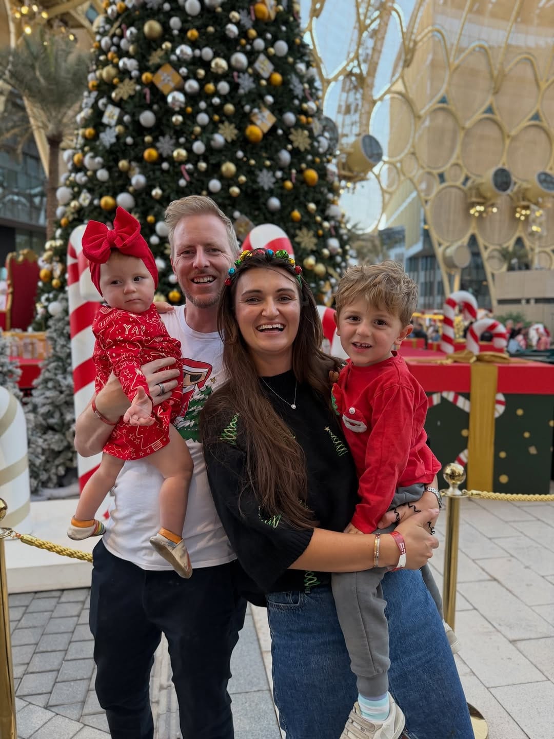 Post 8 by Nastia🇺🇦 and Maxi & Lily🇦🇺🇺🇦In Abu Dhabi|Travel on Instagram (carousel)