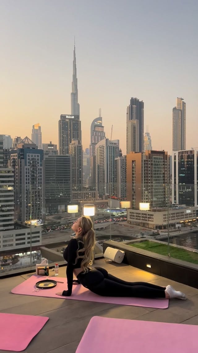 Post 3 by Yana Ruppel on Instagram (video)