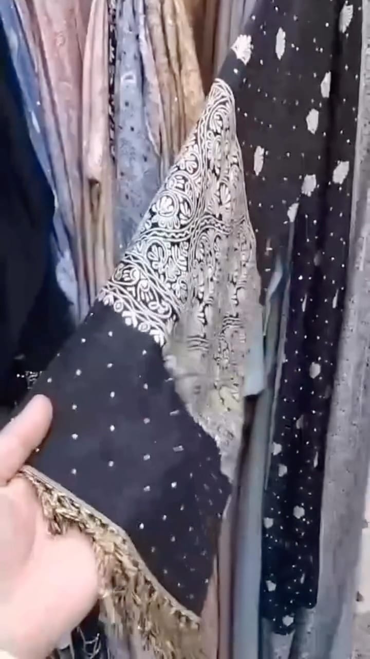 Post 6 by 🔶  🔸 H.L. Abayas 🔸🔶 on Instagram (video)