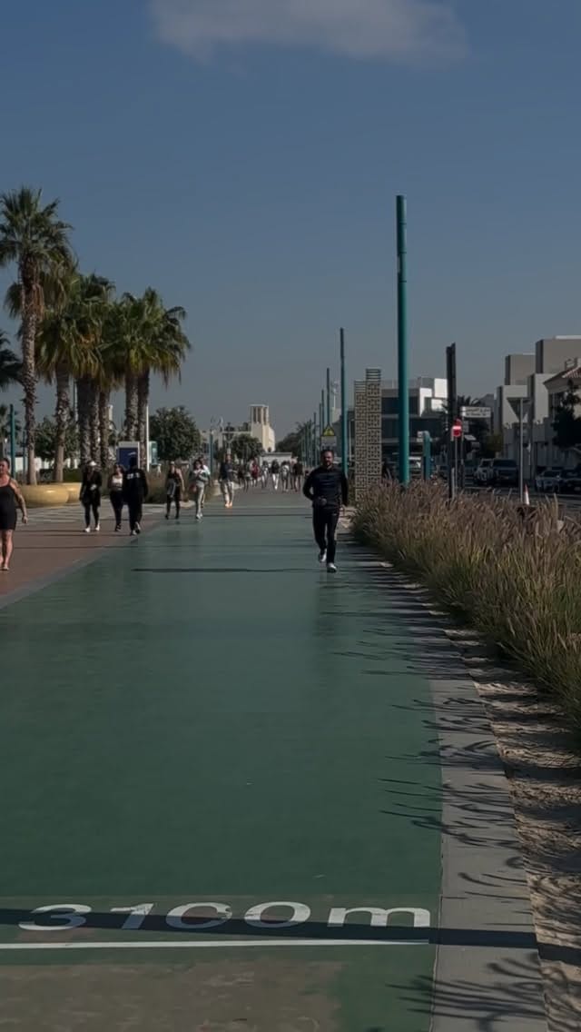 Post 5 by Azmat Akbar on Instagram (video)