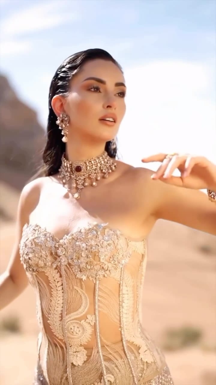 Post 5 by Andrea Solpa on Instagram (video)