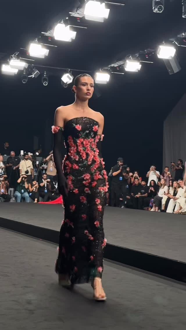 Post 7 by HEBAJASMI on Instagram (video)