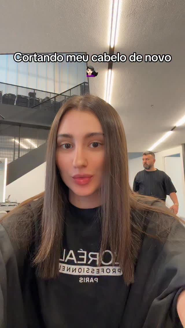 Post 7 by Luana Alleixo on Instagram (video)
