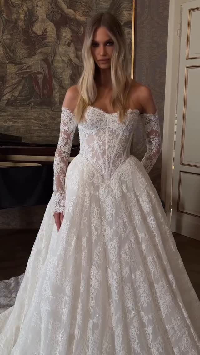 Post 5 by Wedding Dresses | Bridal | Gelinlik on Instagram (video)