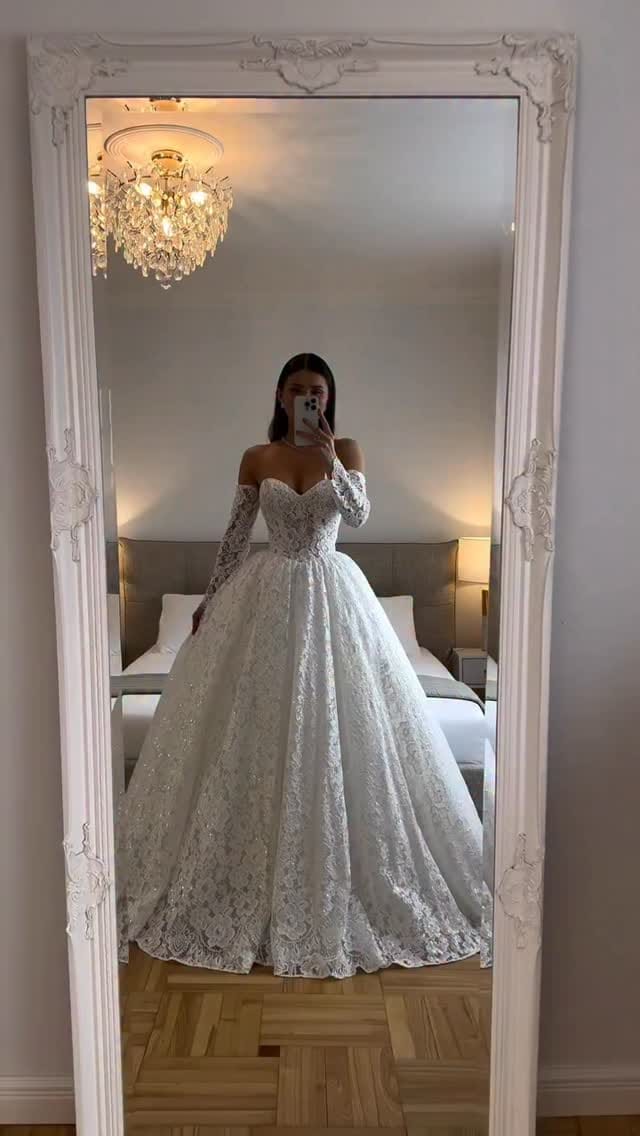 Post 7 by Wedding Dresses | Bridal | Gelinlik on Instagram (video)