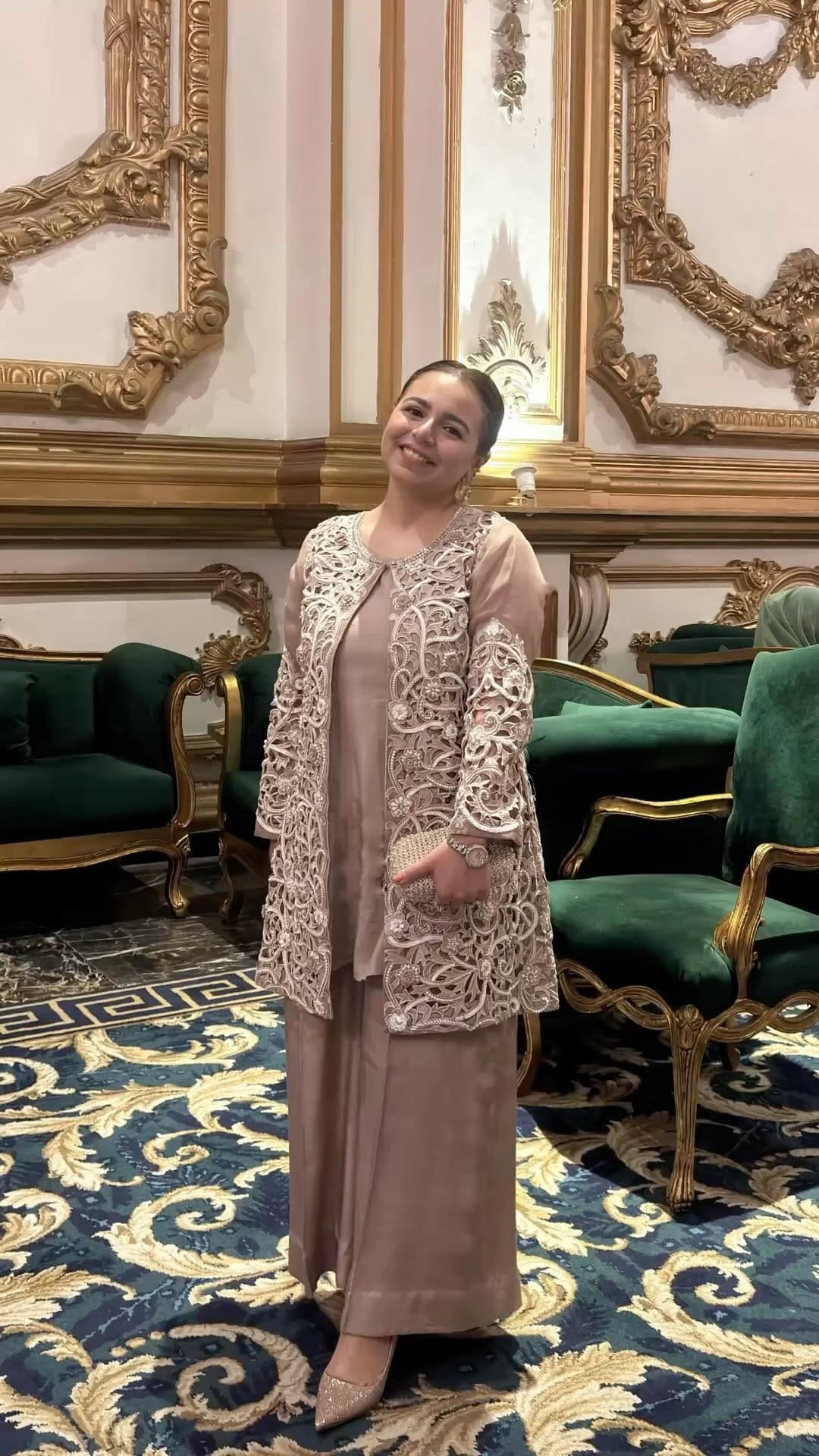 Post 2 by Saba Asad on Instagram (video)