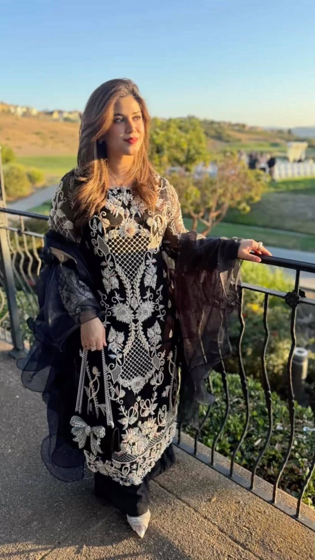 Post 6 by Saba Asad on Instagram (video)