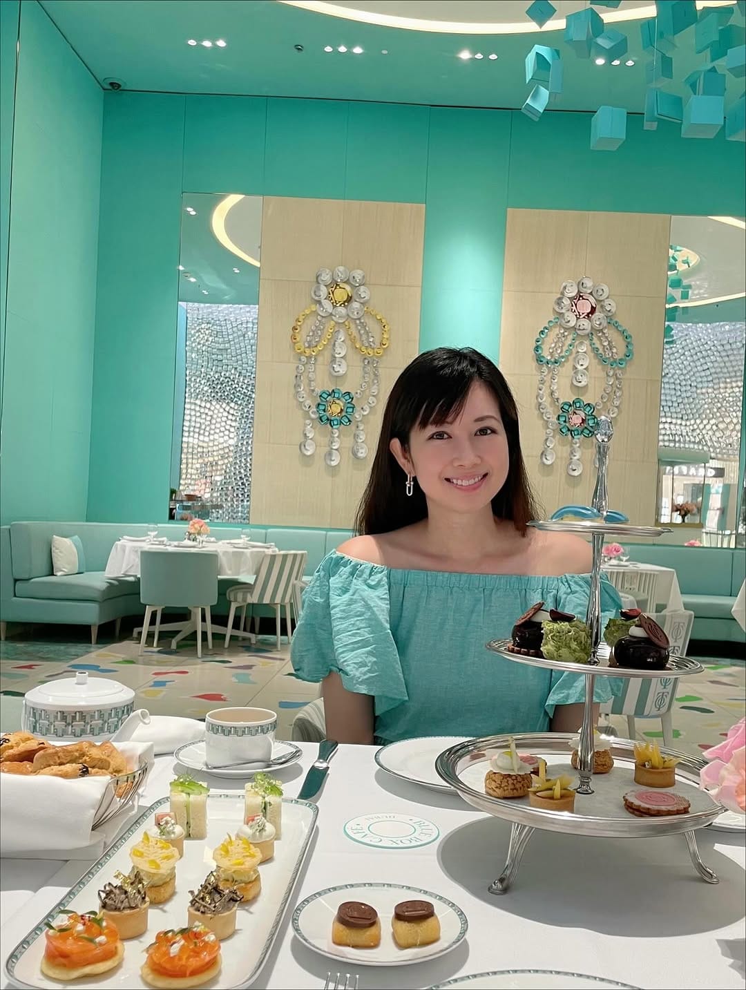 Post 8 by Eriko Fujimoto/藤本恵理子 on Instagram (carousel)