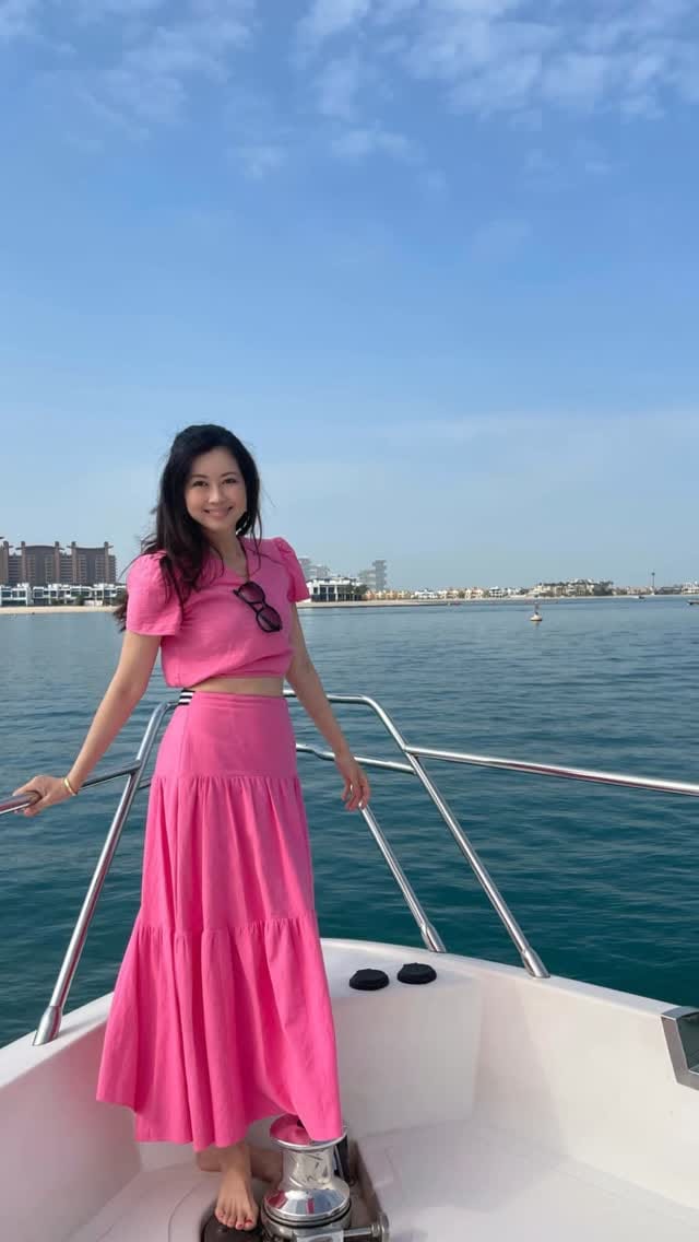 Post 2 by Eriko Fujimoto/藤本恵理子 on Instagram (video)