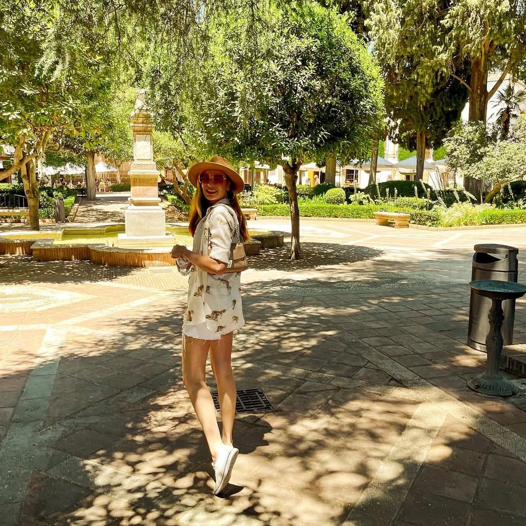 Post 6 by Kristin Hesse on Instagram (image)
