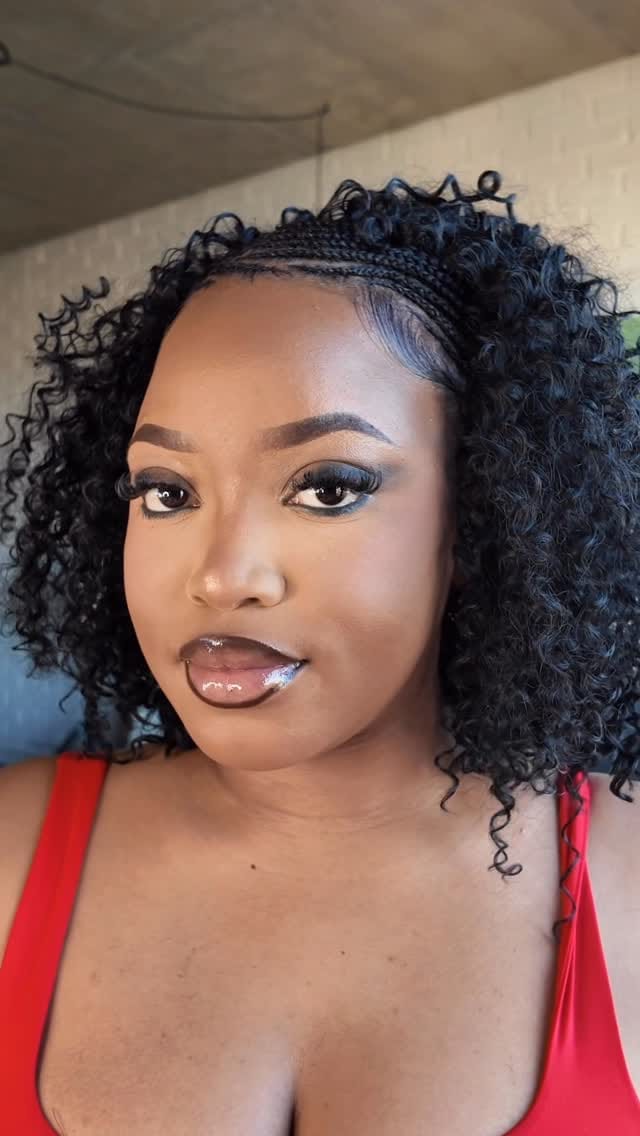 Post 9 by Thando Ngwenya on Instagram (video)