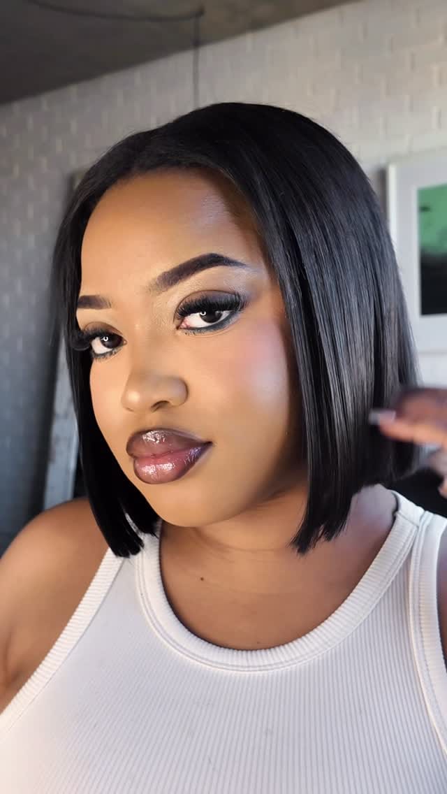Post 3 by Thando Ngwenya on Instagram (video)