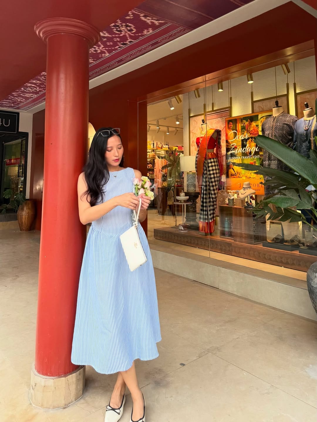 Post 8 by Outfits inspo on Instagram (carousel)