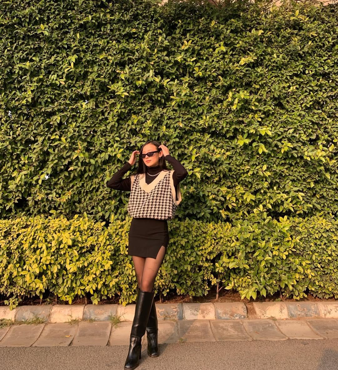 Post 10 by Outfits inspo on Instagram (carousel)