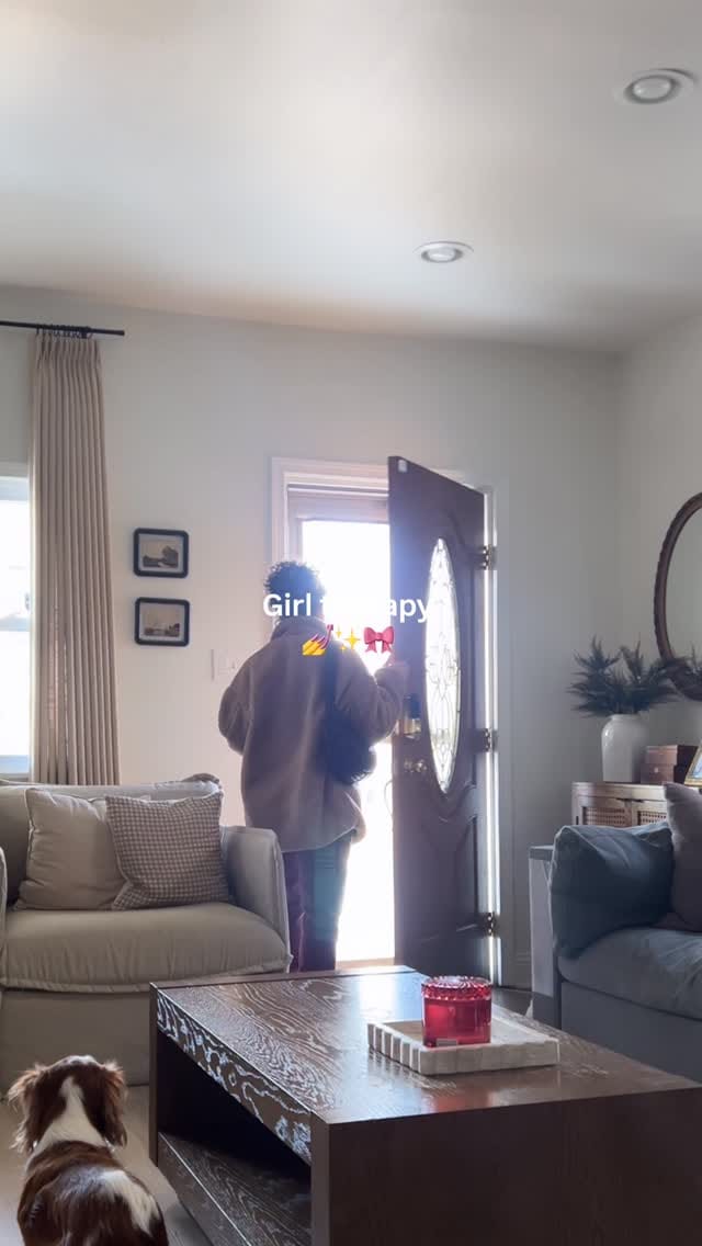 Post 6 by Adrianna Santiago | Lifestyle Content Creator on Instagram (video)