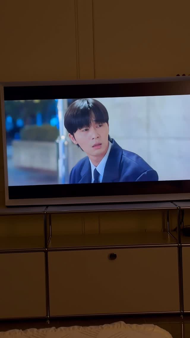 Post 4 by 정윤정 on Instagram (video)