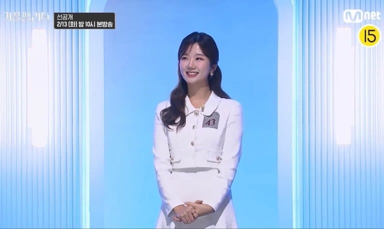 Post 9 by 아나운서 유미라 on Instagram (carousel)