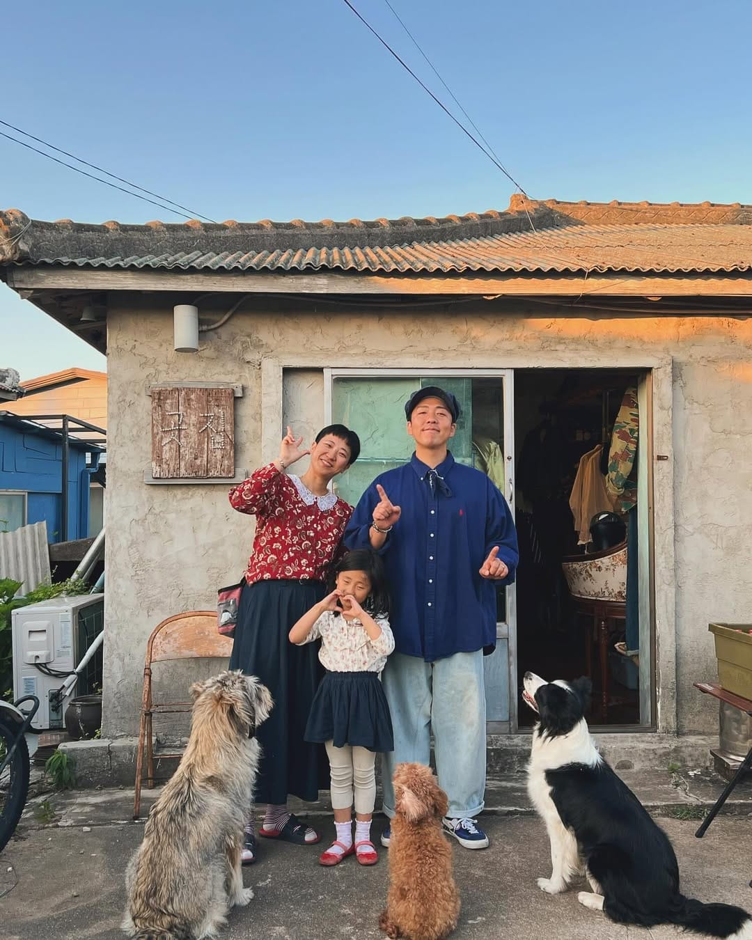 Post 10 by Vintage, Second Hand, Designer 제주곳집’ on Instagram (carousel)