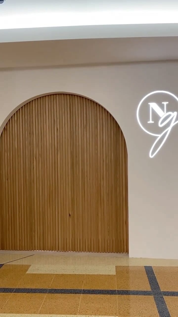 Post 10 by WE’RE HERE FOR DECOR ADDICTS on Instagram (video)