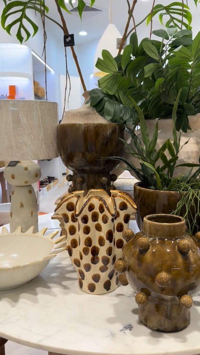 Post 5 by WE’RE HERE FOR DECOR ADDICTS on Instagram (video)