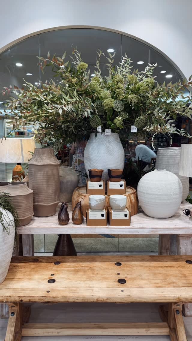 Post 8 by WE’RE HERE FOR DECOR ADDICTS on Instagram (video)
