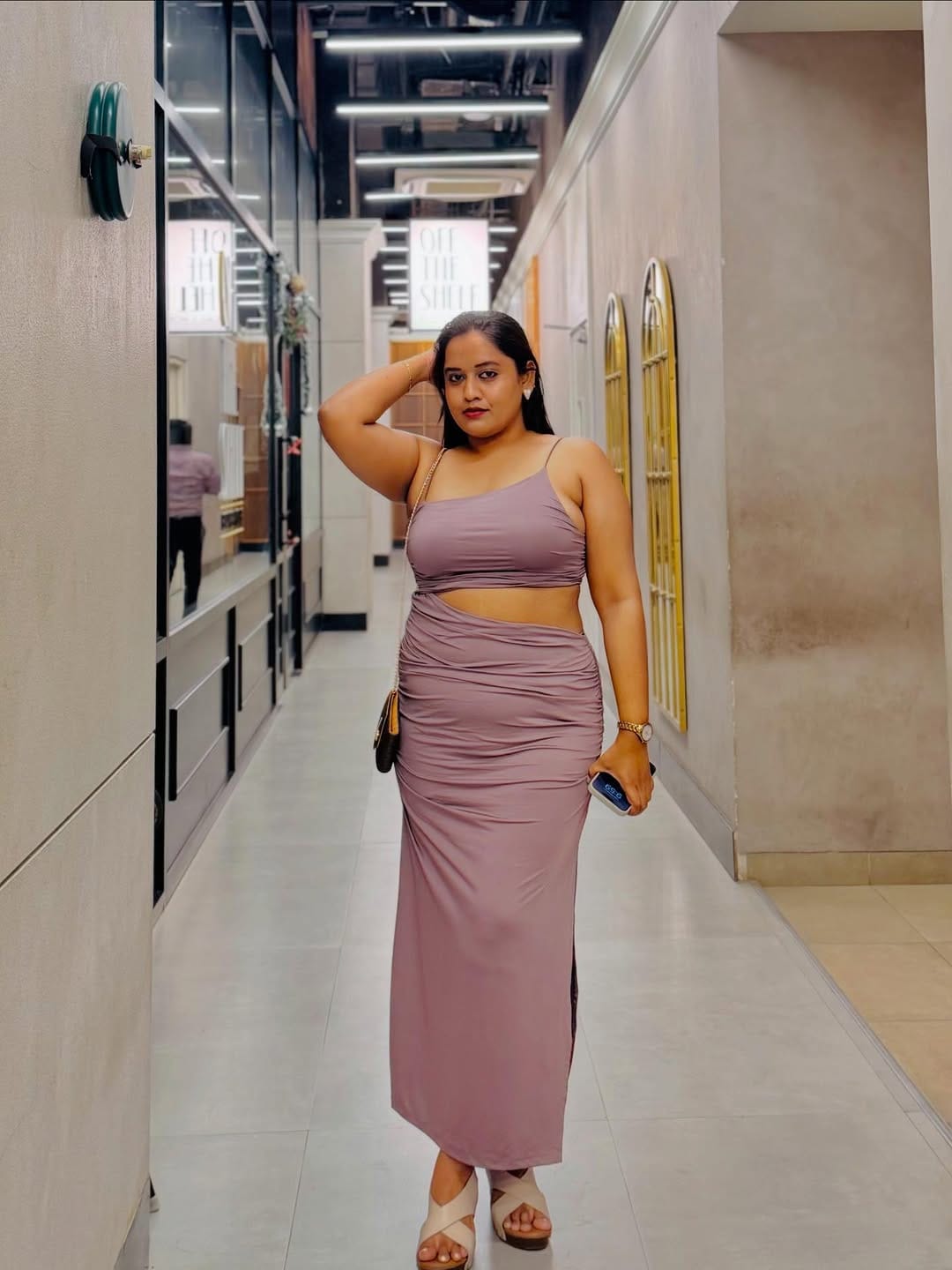 Post 9 by Dr.Spandana-Fashion/Makeup/Lifestyle on Instagram (image)