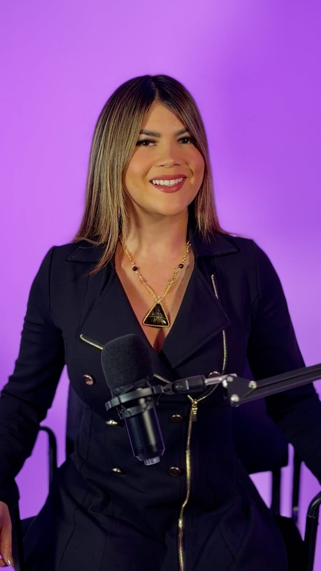 Post 5 by Stephany Renée on Instagram (video)