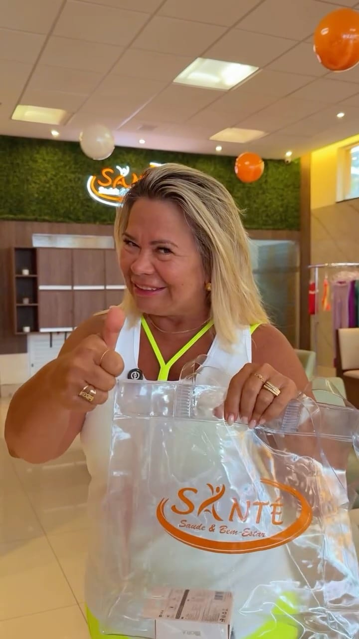 Post 6 by Academia Santé on Instagram (video)