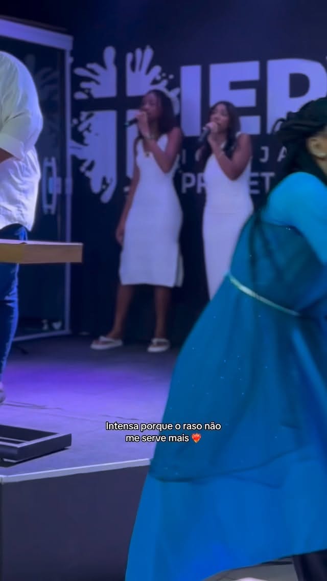 Post 6 by Milena Silva on Instagram (video)