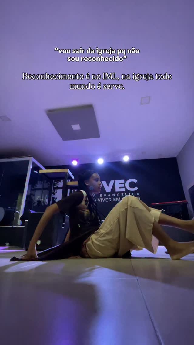 Post 4 by Milena Silva on Instagram (video)