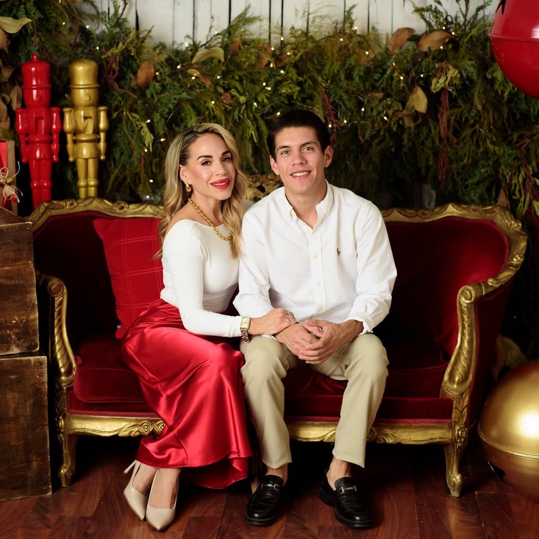 Post 7 by Fabiola Del Castillo Paz on Instagram (carousel)