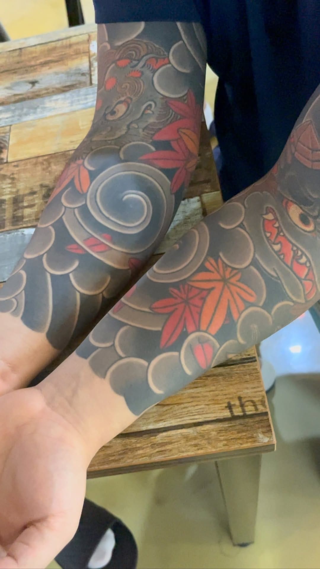 Post 3 by 노지한 noh jihan 인천 이레즈미 타투 on Instagram (video)