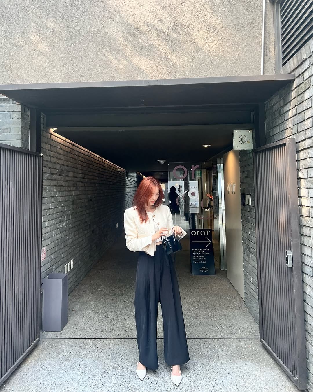 Post 4 by 명지대미용실 태연원장[레이어드컷, 레이어드펌] on Instagram (image)