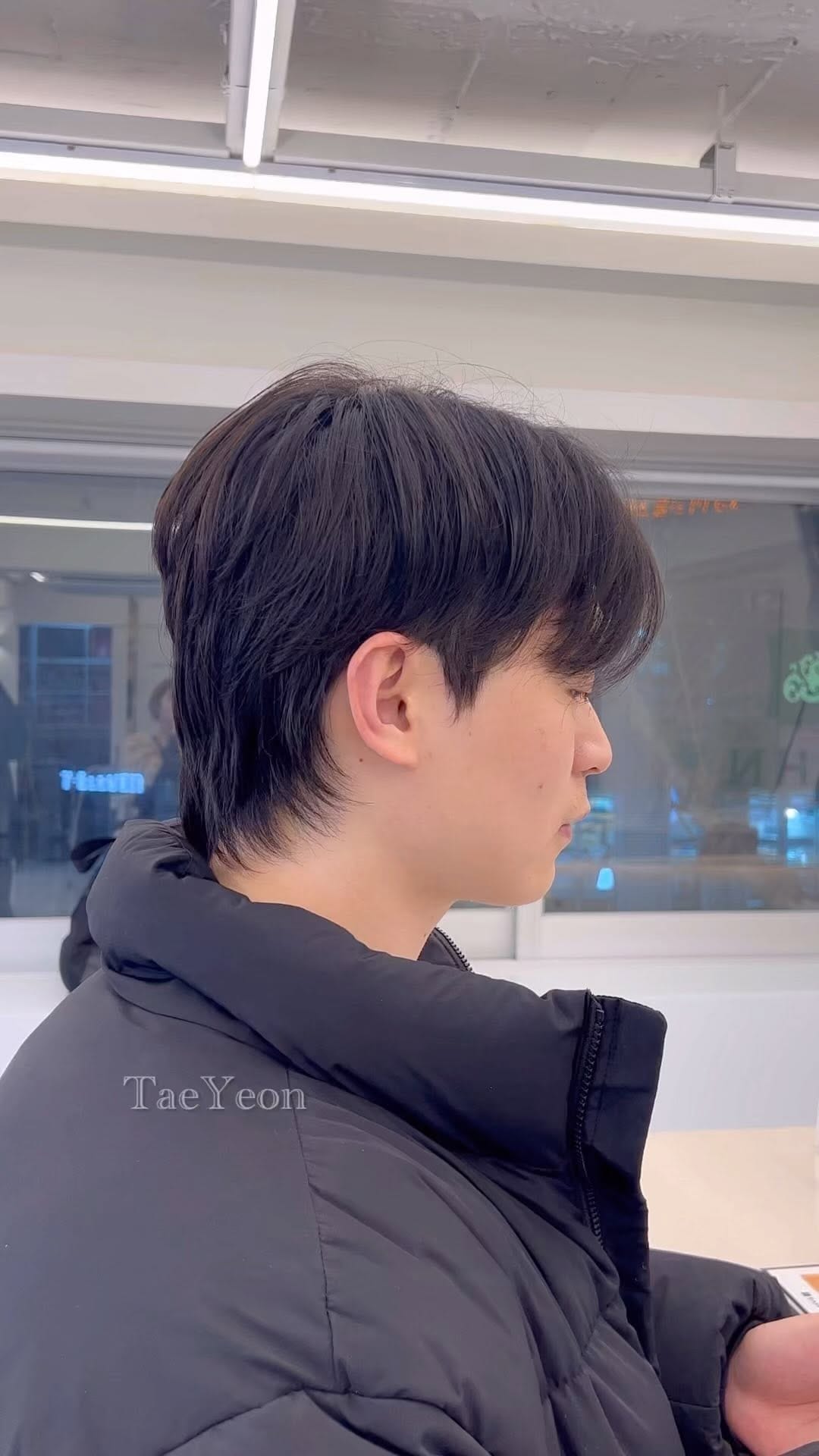 Post 10 by 명지대미용실 태연원장[레이어드컷, 레이어드펌] on Instagram (video)