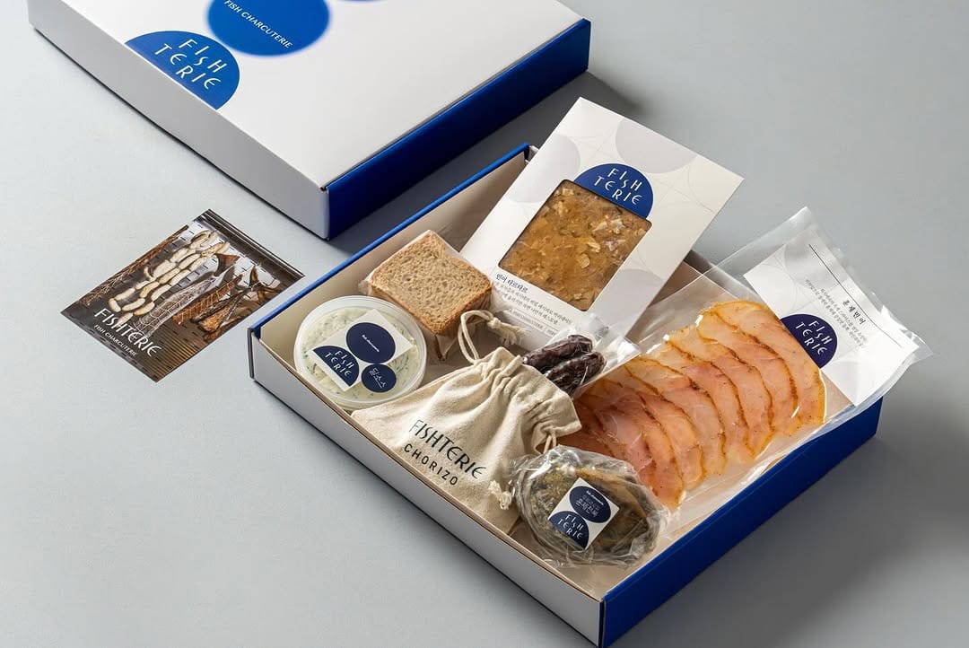 Post 1 by 생선 샤퀴테리 fish charcuterie 피시테리 피시테리안 on Instagram (carousel)