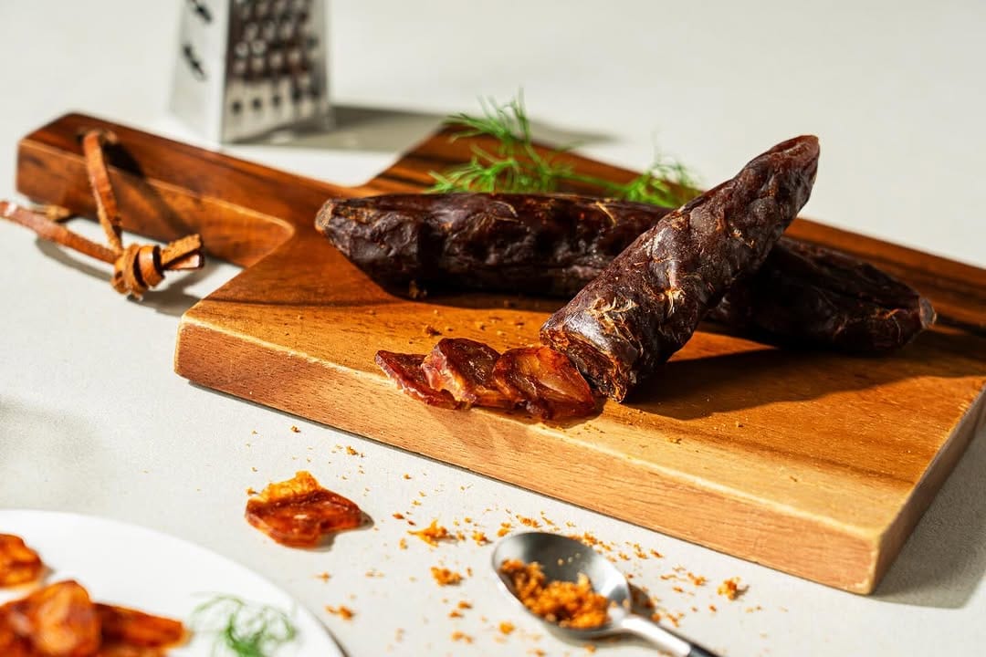 Post 2 by 생선 샤퀴테리 fish charcuterie 피시테리 피시테리안 on Instagram (carousel)