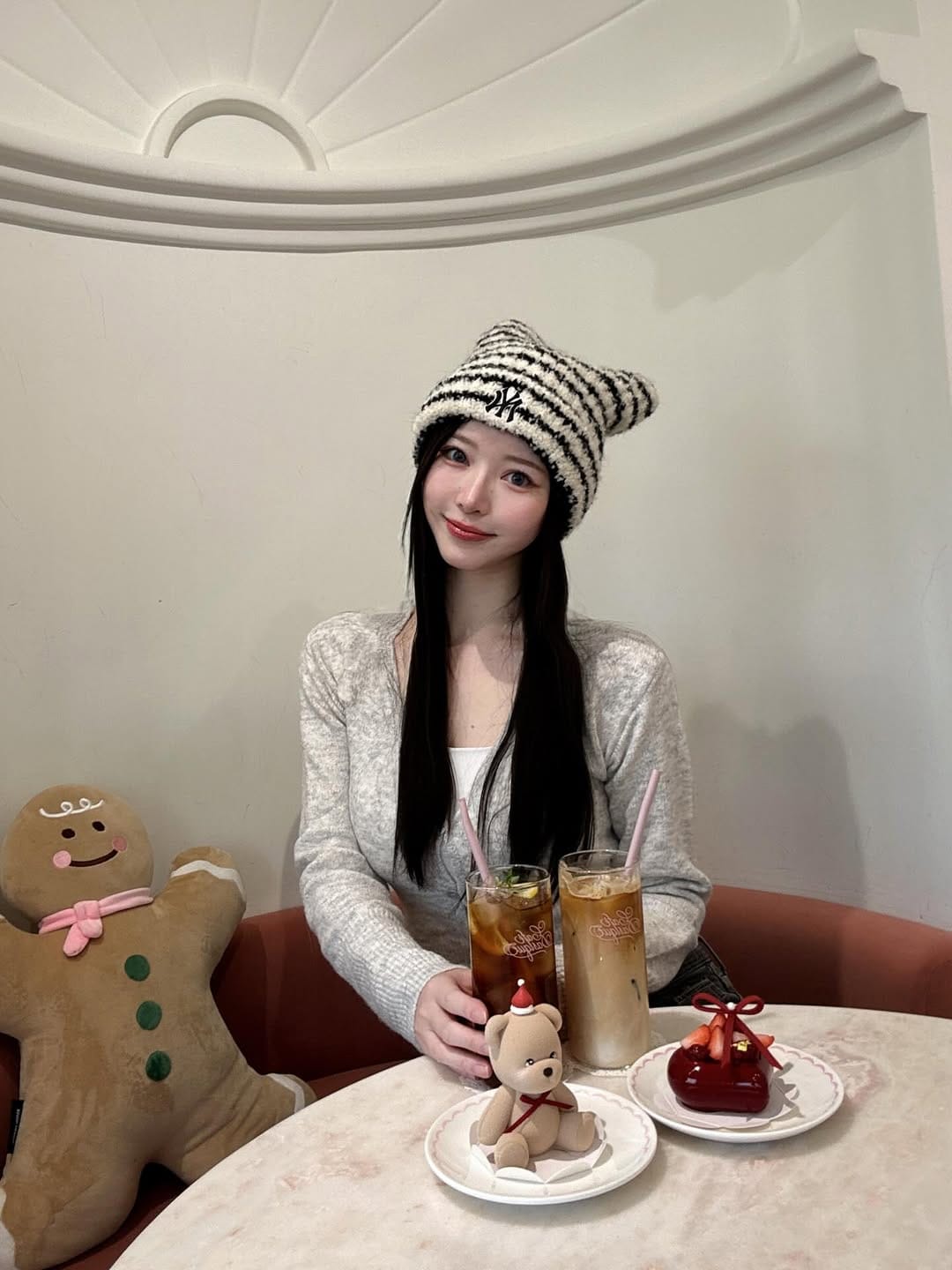 Post 6 by AYANA｜아야나 on Instagram (carousel)