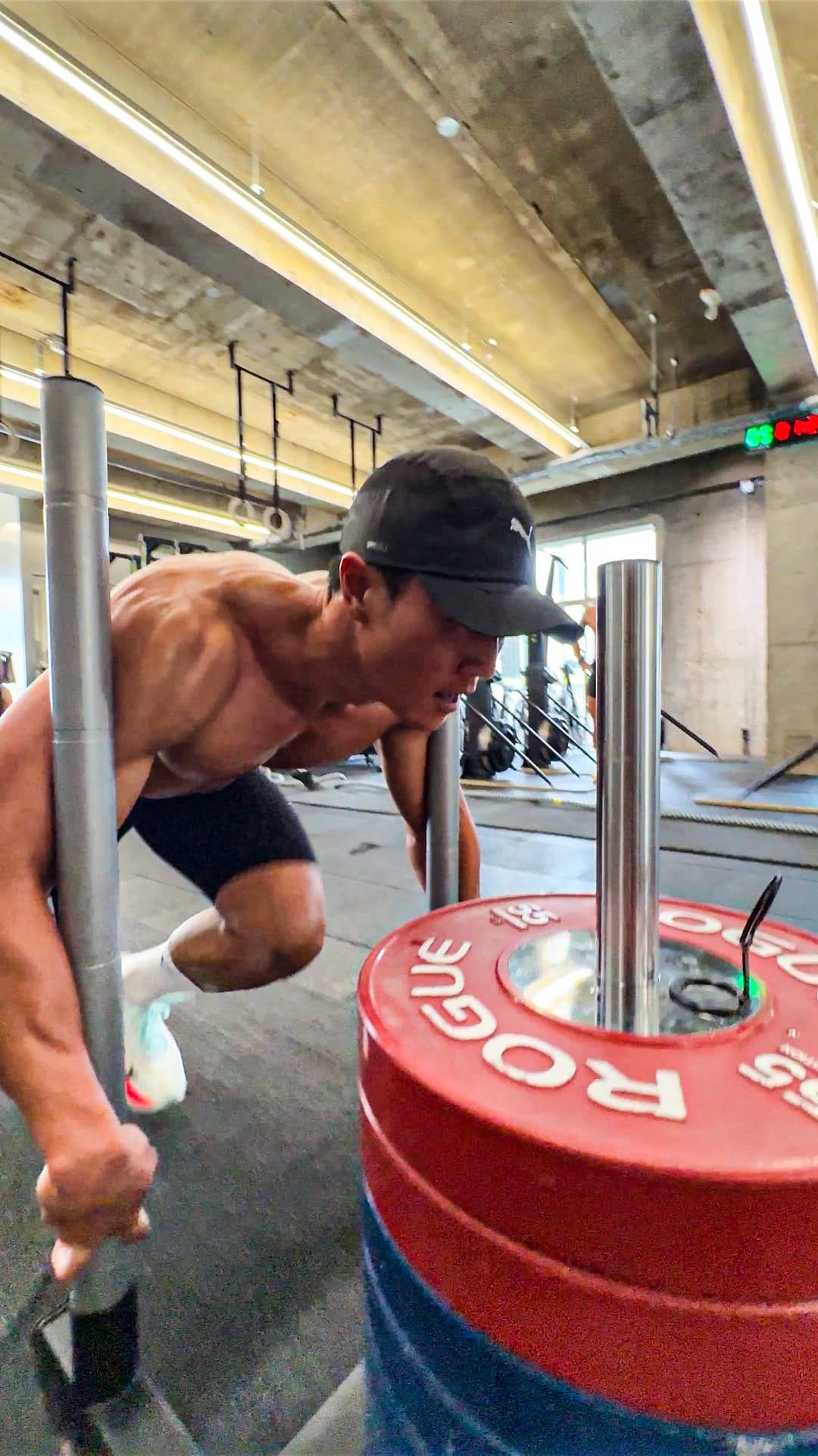 Post 1 by Sweat on Seoul🔥 on Instagram (video)