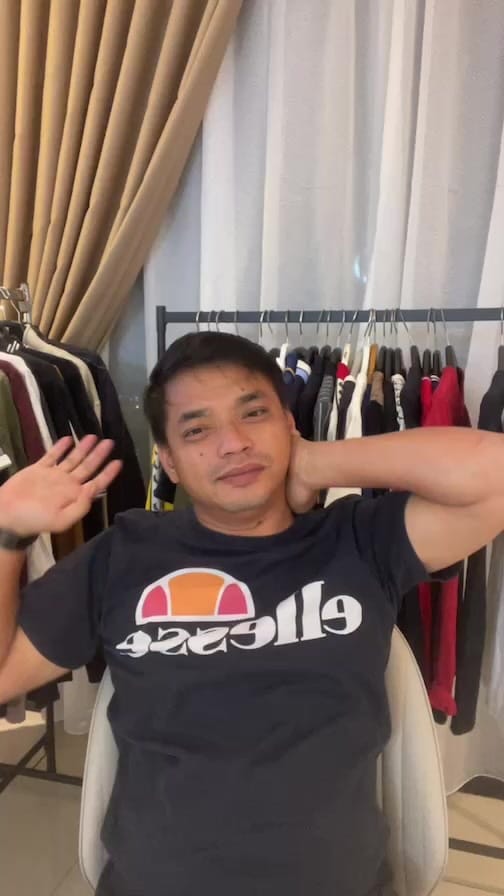 Post 9 by hasrol28 on Instagram (video)