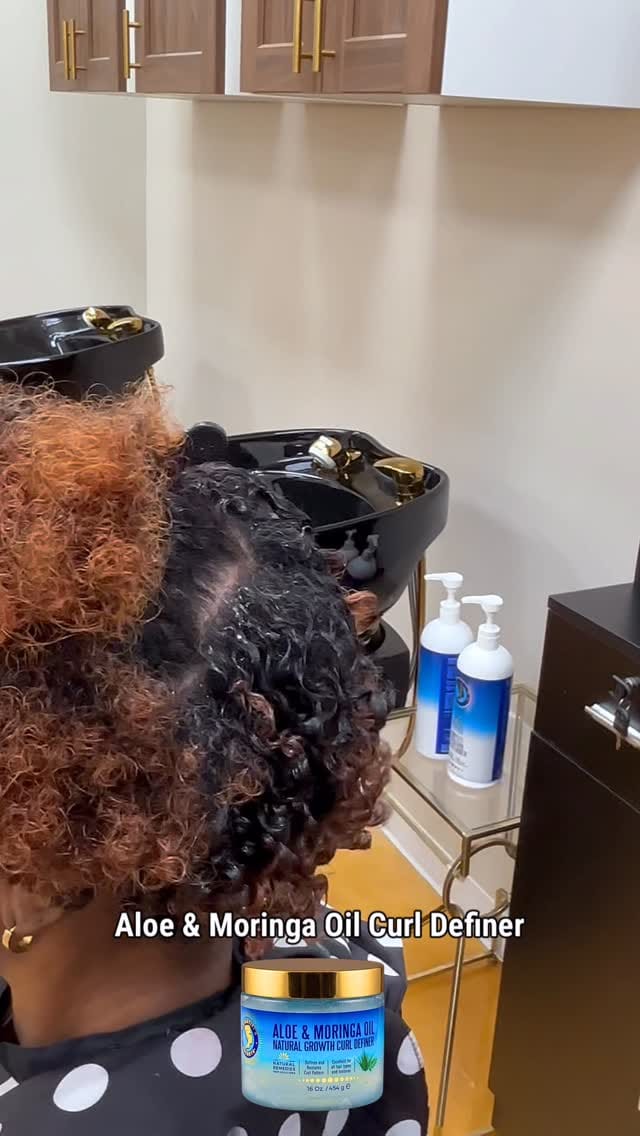Post 3 by Nefertiti's Secrets Natural Haircare on Instagram (video)