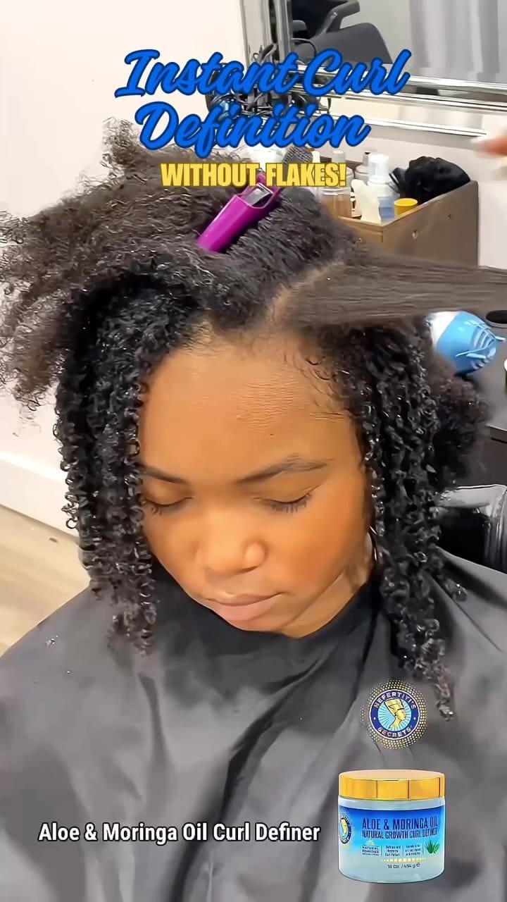 Post 10 by Nefertiti's Secrets Natural Haircare on Instagram (video)