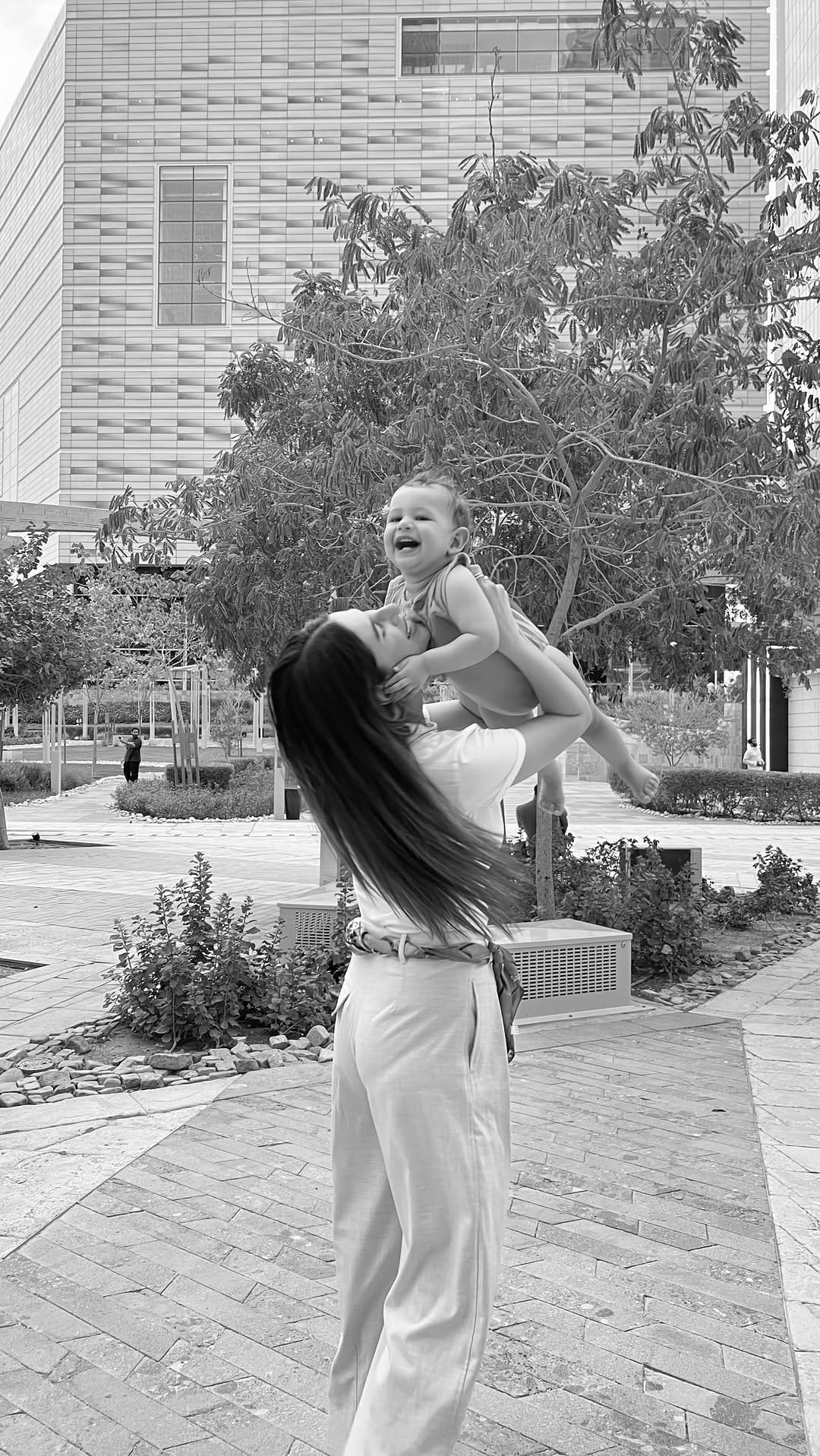 Post 4 by Fatima Hasan on Instagram (video)