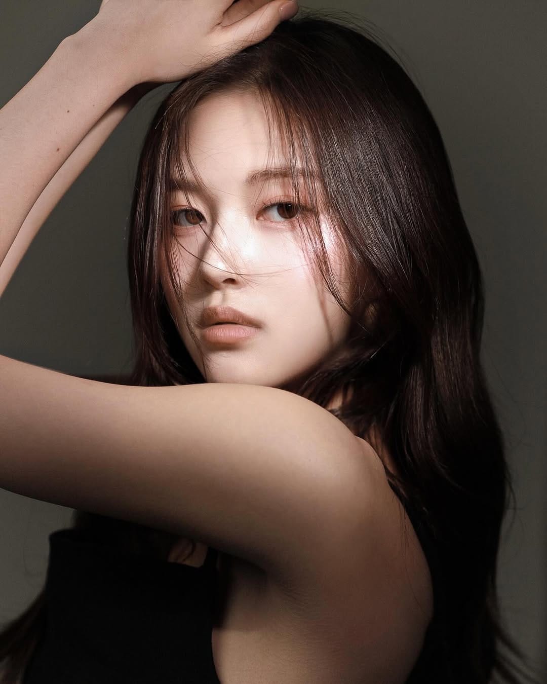 Post 2 by BONG salon on Instagram (image)