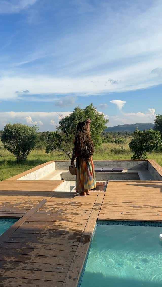 Post 6 by Cindy  Tshovhota on Instagram (video)