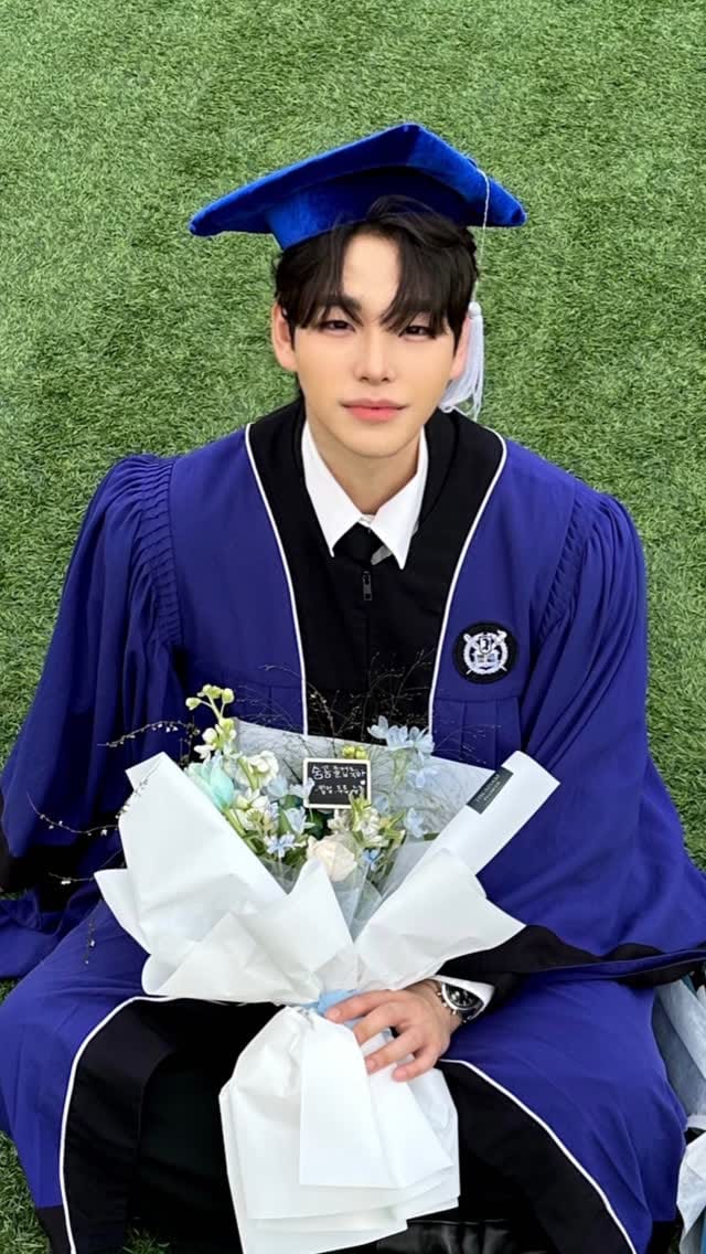 Post 4 by 김 수민 on Instagram (video)