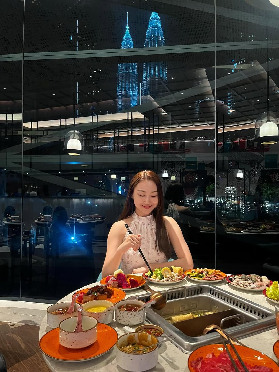 Post 6 by Rumi 인화 🦋 on Instagram (carousel)