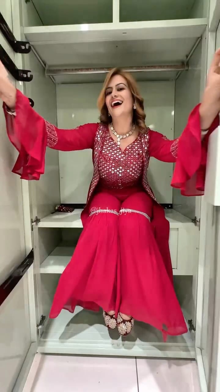 Post 9 by 💥Jhakkas Jiya💥 on Instagram (video)