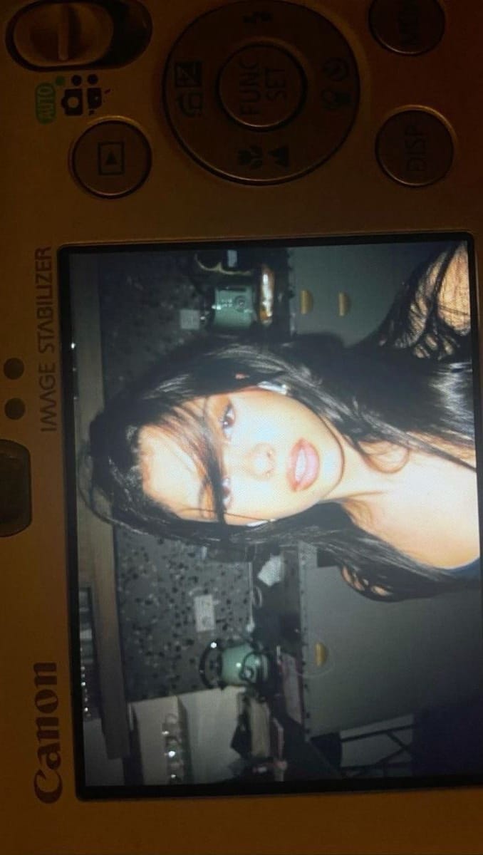 Post 5 by 𝖌𝖆𝖓𝖎𝖎 가니 on Instagram (video)