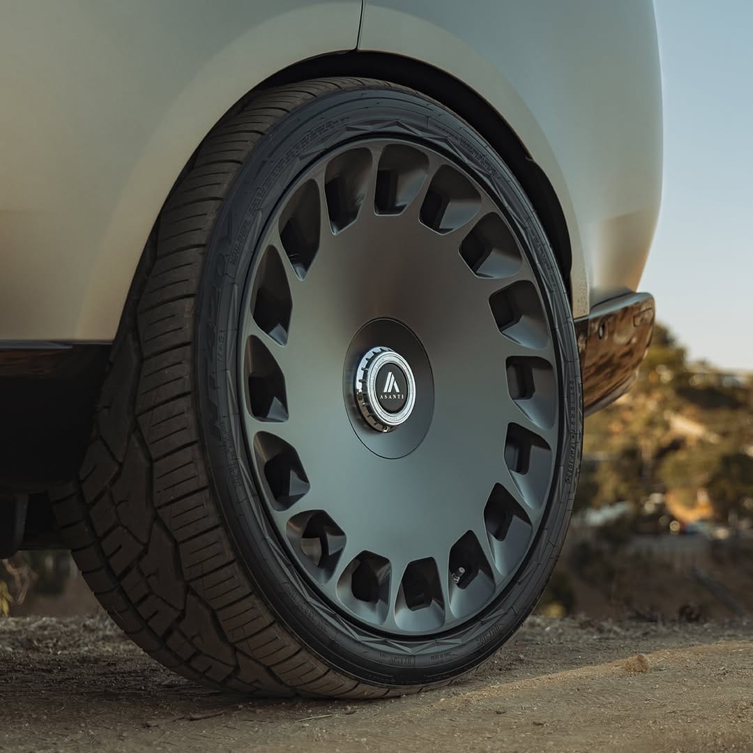 Post 2 by Asanti Wheels on Instagram (image)